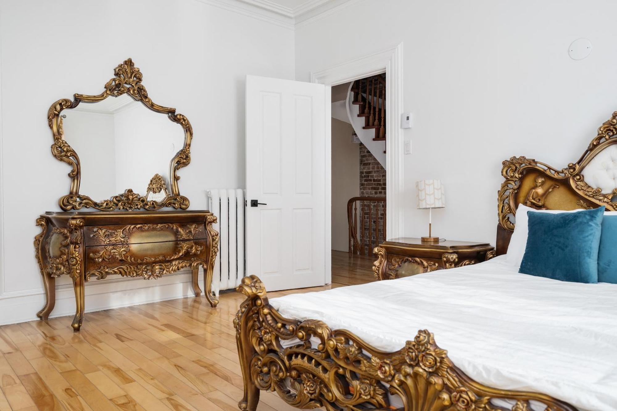 Centennial 6-Bedroom Waterfront Palace Sleeps 14 Montreal Ngoại thất bức ảnh